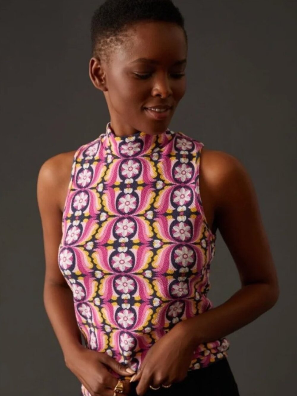 NWOT MAEVE by Anthropologie Pink Geometric Floral Mock Neck Top sz L